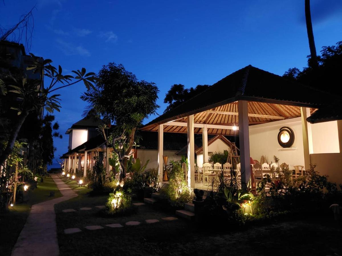 Utama Villas Beach Front Candidasa Eksteriør billede